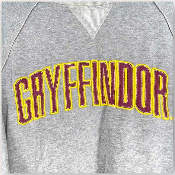 Gryffindor Sweatshirt Harry Potter Universal Studios Wizarding World Official S - Picture 2 of 8